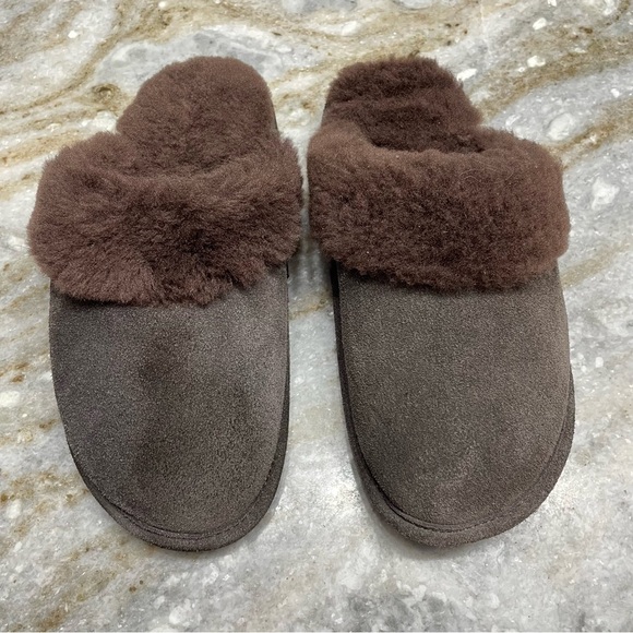 Women’s Brown Suede Leather sheepskin lining slippers Large - Picture 1 of 9